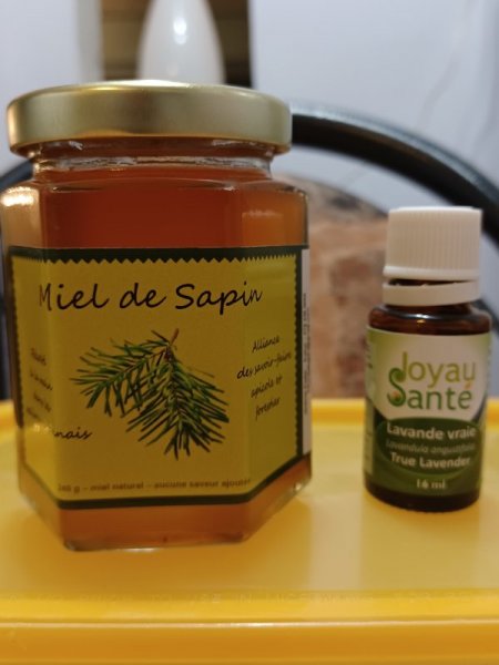 miel aux sapin et huile lavande.jpg