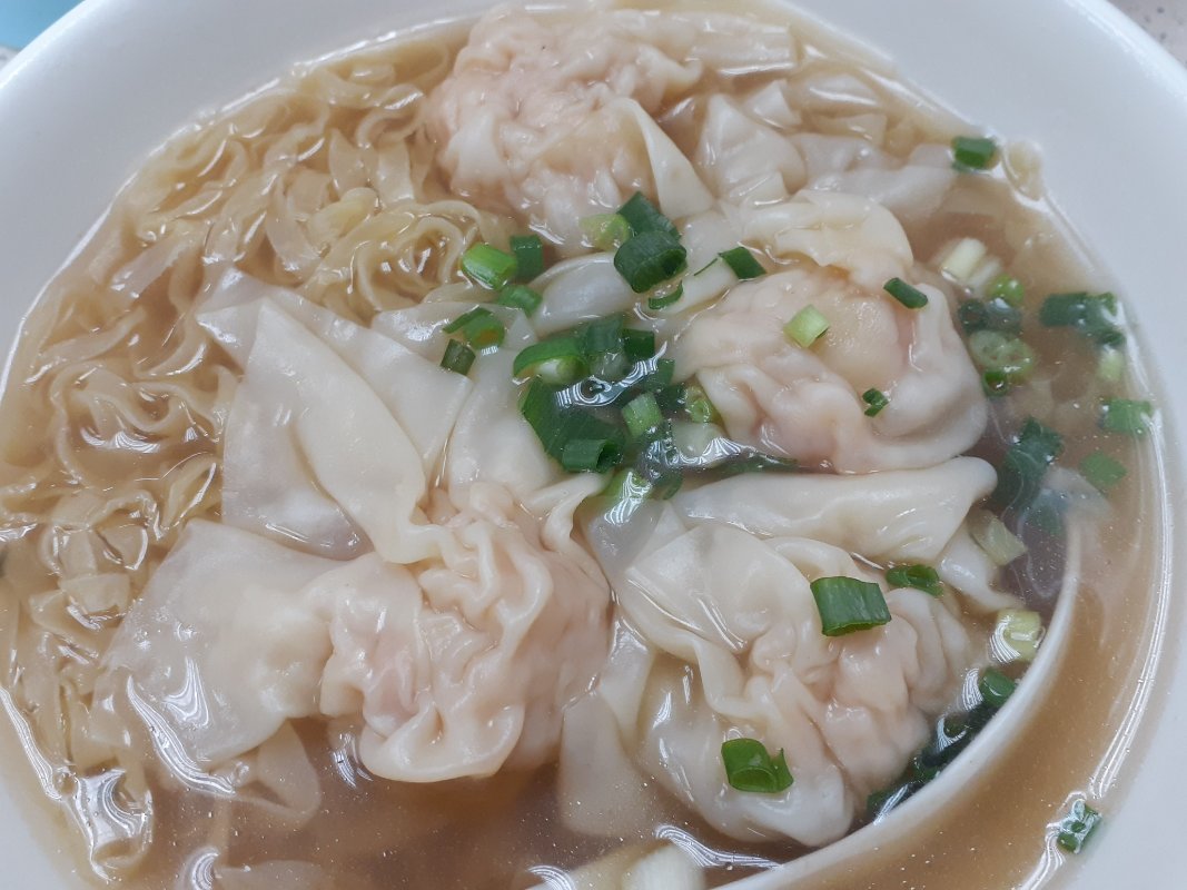 HK__Wan_Chai__Cross_Street_shop__Kuen_Kee_noodle_restaurant_wonton_August_2021_SS2_03.jpeg.52e7da3e34315f9f5bf31745e5a4f3ab.jpeg